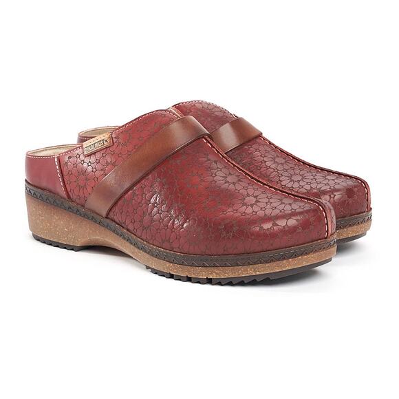 Pikolinos Granada Floral Embossed Clog in Arcilla Size EU 37